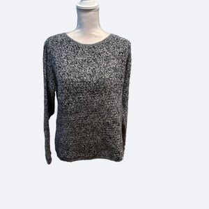 Indigenous Designs “we are all knit together” women’s sweater size large